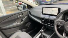 Nissan Qashqai 1.3 DiG-T MH 158 N-Connecta 5dr Petrol Hatchback